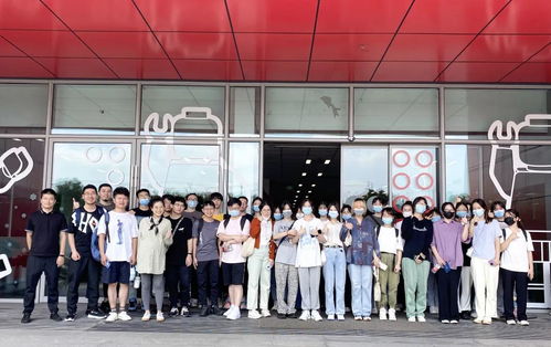 文化交流與藝術(shù)創(chuàng)新 浙江工商大學(xué)藝術(shù)設(shè)計(jì)學(xué)院活動(dòng)策劃方案